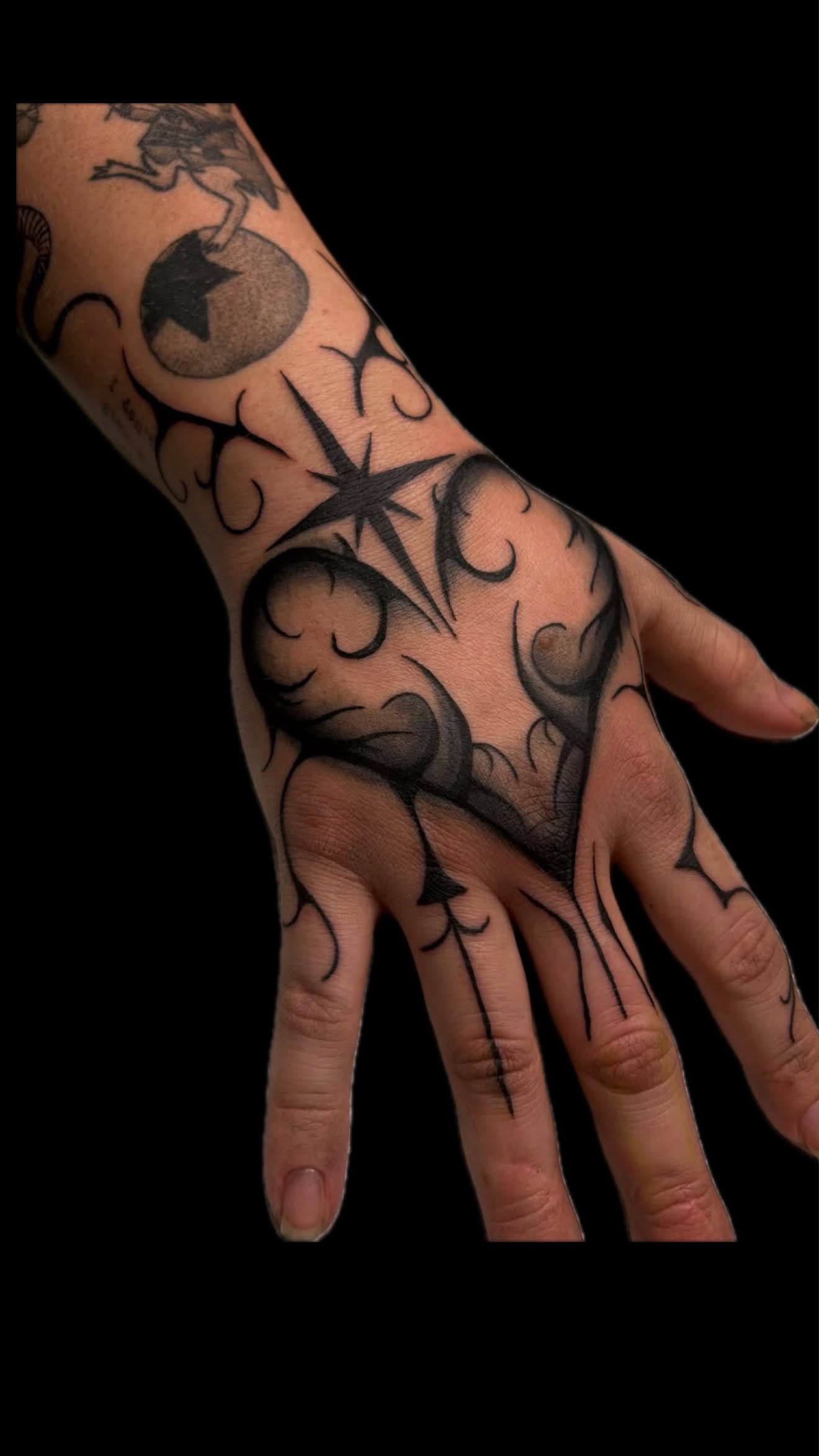 Fine-line tattoo by Lindsay